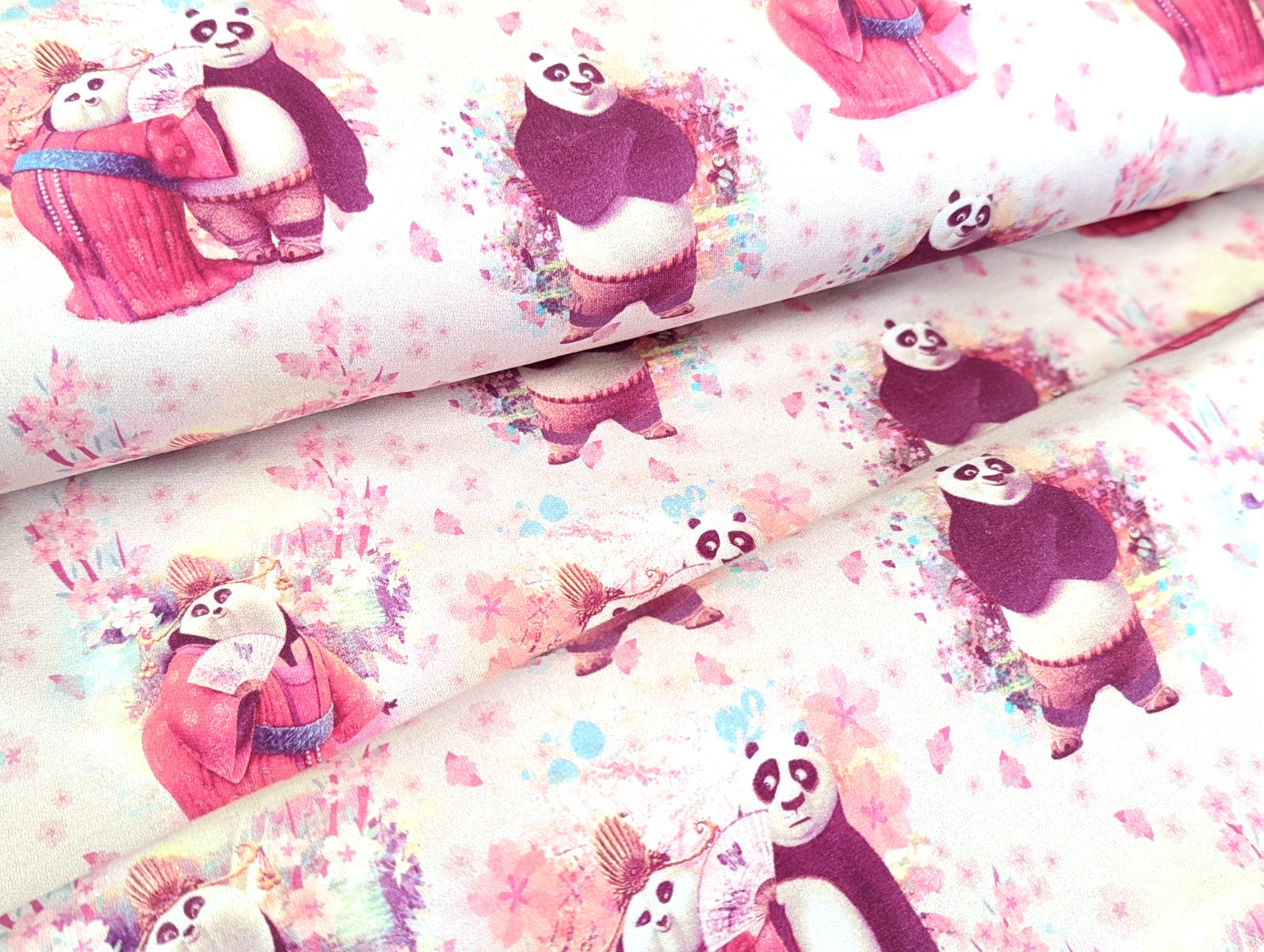 French Terry Kung Fu Panda auf Ecru/Rosa