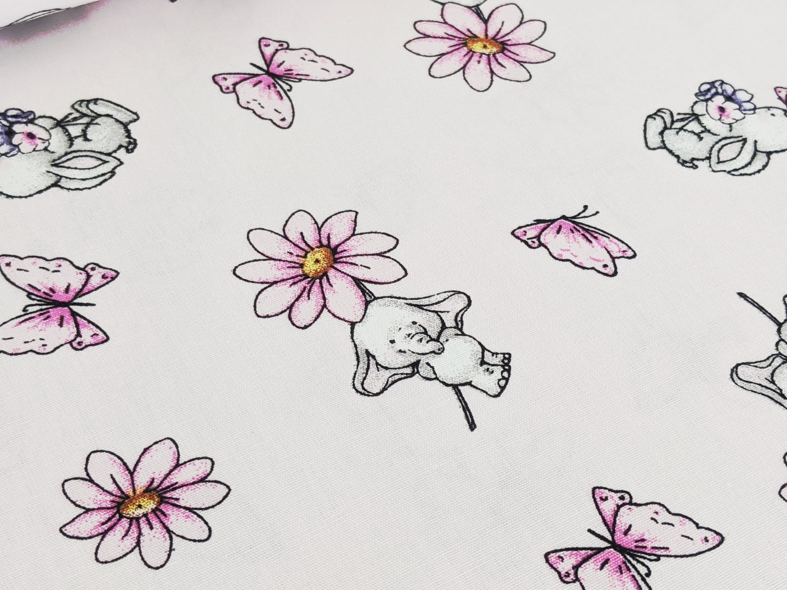 Baumwollstoff Sweet Hase und Elefant Hellrosa