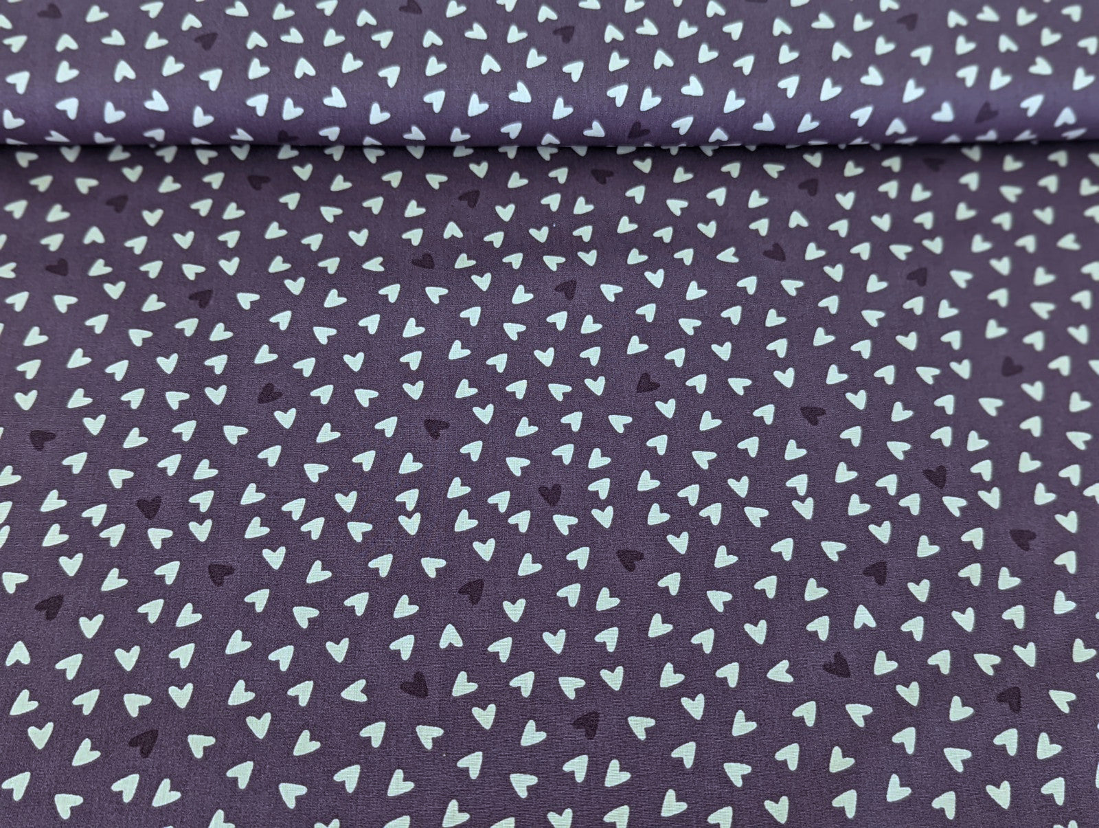 Baumwollstoff Poplin Sweet Herzen auf Lila