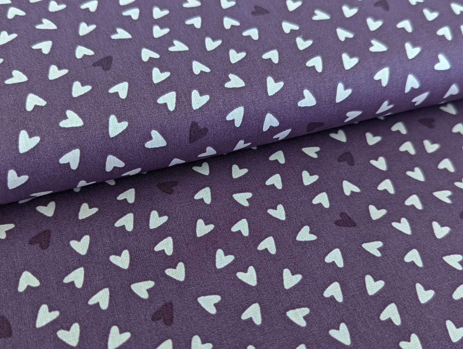 Baumwollstoff Poplin Sweet Herzen auf Lila