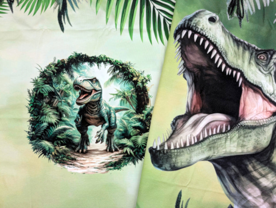 Eigenproduktion Baumwolljersey Panel Dino Rex Palmen 80 x 165 cm