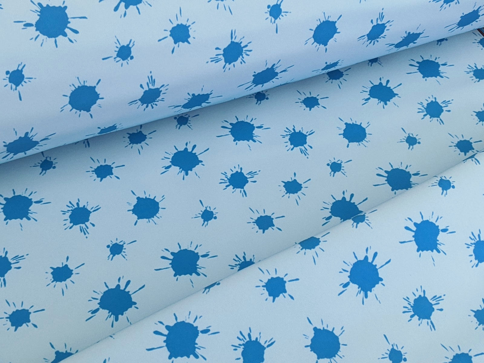 Softshell Kleckse Babyblau