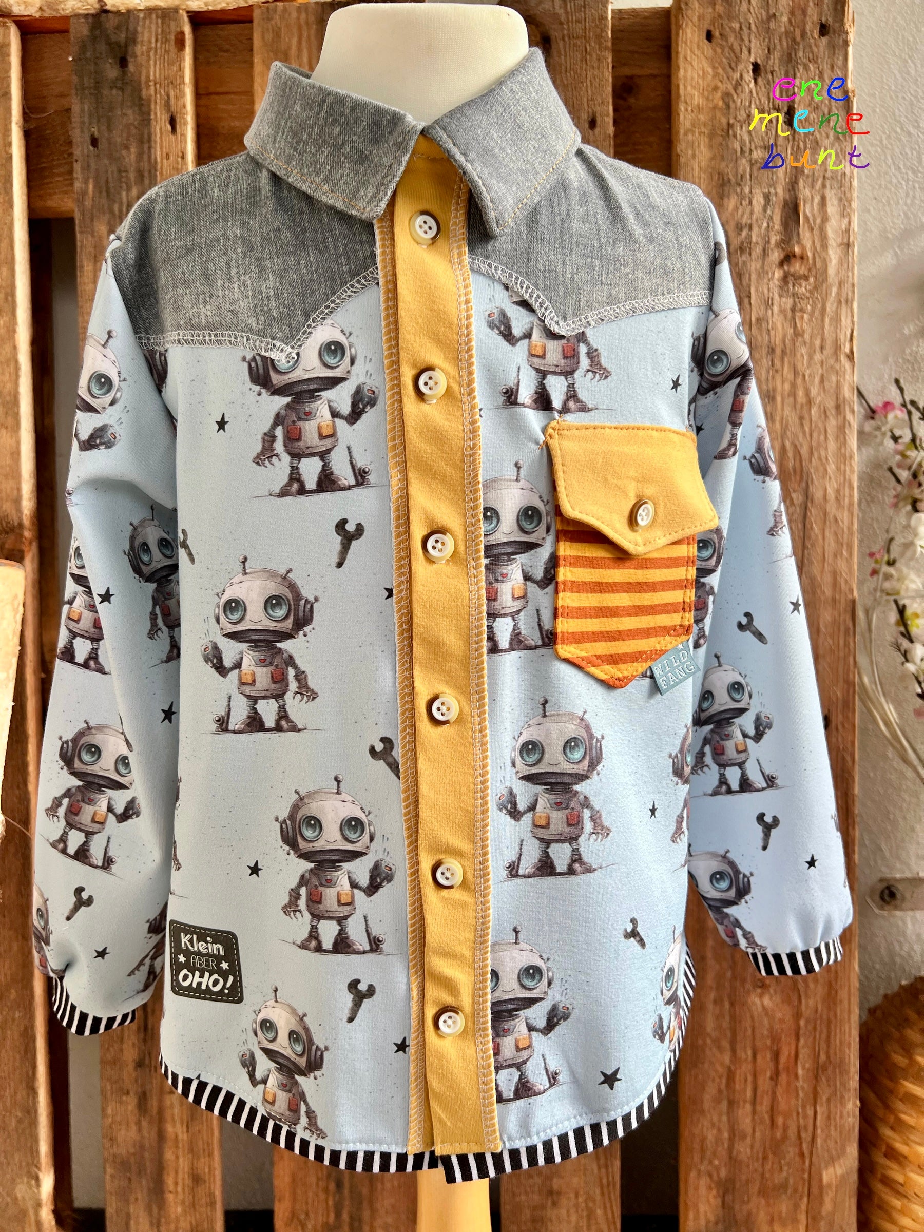 Eigenproduktion French Terry Roboter Boy auf Hellblau